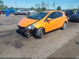 Toyota Prius C Three JTDKDTB30F1095149 fotografie