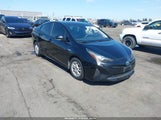 Toyota Prius Four JTDKARFUXG3007907 снимка