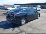 Toyota Prius Four JTDKARFUXG3007907 снимка