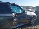 BMW X5 xDrive50I 5UXKR6C32H0J84973 снимка