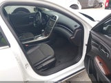 Chevrolet Malibu 1Lt 1G11C5SAXDF204010 снимка