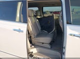 Nissan Quest Sl JN8AE2KP9F9121906 photo