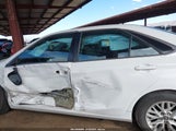 Toyota Camry Le 4T1BF1FK5GU239421 снимка