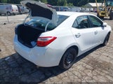 Toyota Corolla Le 2T1BURHE2FC358085 photo