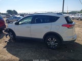Toyota Rav4 Le JTMZFREV8HJ124053 снимка