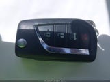 Toyota Corolla Le JTDEPMAE9MJ145332 снимка