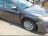Toyota Camry Le 4T1BF1FK0EU355347 снимка
