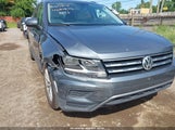 Volkswagen Tiguan 2.0T Se/2.0T Sel/2.0T Sel R-Line/2.0T Sel R-Line Black 3VV2B7AX8KM090099 photo