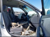 Toyota Camry Le JT2BG22K5Y0418427 снимка