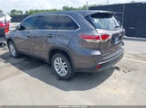 Toyota Highlander Le 5TDZARFH7ES007523 снимка