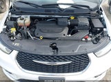Chrysler Pacifica Touring L 2C4RC1BG9NR179117 снимка