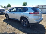 Nissan Rogue Sv Fwd 5N1BT3BA2SC787697 fotografie
