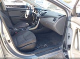 Hyundai Elantra Se 5NPDH4AE9GH755110 снимка