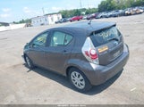 Toyota Prius C Two JTDKDTB37D1553735 снимка