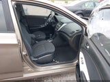 Hyundai Accent Se KMHCU5AE5EU188003 снимка