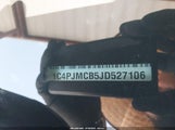 Jeep Cherokee Latitude 4X4 1C4PJMCB5JD527106 снимка