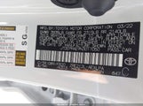Toyota Corolla Le JTDEPMAE9N3017050 снимка