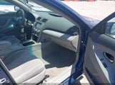 Toyota Camry Le 4T4BF3EK2BR114906 снимка
