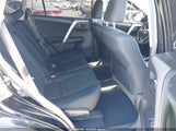 Toyota Rav4 Le 2T3BFREV6JW731030 снимка