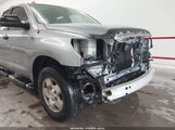 Toyota Tundra Grade 5.7L V8 5TFUW5F1XAX127294 photo
