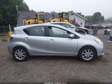 Toyota Prius C Three JTDKDTB3XD1051060 снимка