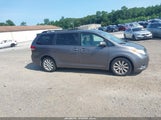 Toyota Sienna Limited 5TDDK3DC8BS029389 снимка