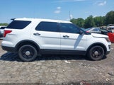 Ford Police Interceptor 1FM5K8AR9HGB72828 снимка