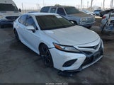 Toyota Camry Xse 4T1B61HK0JU099427 photo