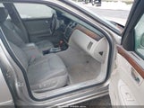 Cadillac Dts Performance 1G6KD57957U120610 fotografie