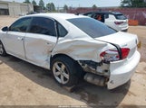 Volkswagen Passat 2.5L Se 1VWBP7A34CC008740 снимка