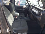 Jeep Gladiator Sport 4X4 1C6HJTAG0LL204742 снимка