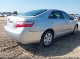 TOYOTA CAMRY LE 4T1BE46K97U634626 снимка