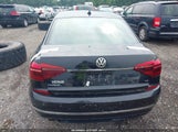 Volkswagen Passat 1.8T R-Line 1VWDT7A39HC025397 fotografie