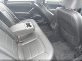 Volkswagen Passat 1.8T R-Line 1VWDT7A39HC025397 fotografie