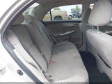 Toyota Corolla Le 2T1BU4EE4DC102650 fotografie