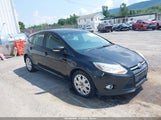 Ford Focus Se 1FAHP3K28CL306676 photo