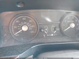 Lincoln Town Car 2LNHM82V58X658565 снимка