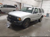 Chevrolet Blazer 1GNDT13W9T2232854 снимка
