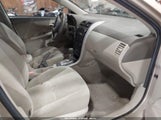 TOYOTA COROLLA LE 2T1BU4EE1AC499696 снимка