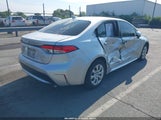 Toyota Corolla Le JTDEPRAE4LJ067702 снимка