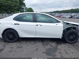 Toyota Camry Nightshade Edition Hybrid 4T1T31AKXNU034307 fotografie