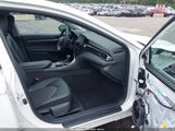 Toyota Camry Nightshade Edition Hybrid 4T1T31AKXNU034307 fotografie