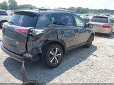 Toyota Rav4 Xle JTMRFREV8JJ235515 снимка
