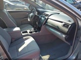 Toyota Camry Le 4T1BF1FKXGU565358 снимка