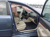 Subaru Legacy 2.5I Limited 4S3BMBL67E3021085 снимка