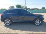 Audi Q5 2.0T Premium WA1LFAFP4FA011196 снимка