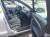 Audi Q3 2.0T Premium WA1ECCFS6HR012713 снимка