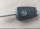 Buick Lacrosse Leather Group 1G4GC5E35DF308804 снимка
