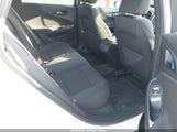 Chevrolet Malibu Fwd Ls 1G1ZB5ST7NF203356 photo