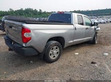 Toyota Tundra Sr 4.6L V8 5TFUM5F17EX056633 fotografie